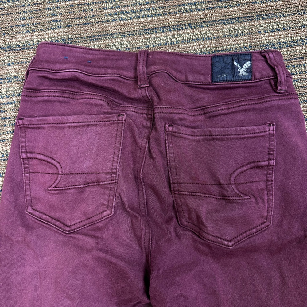 American Eagle High Rise Jeans - Picture 4 of 4